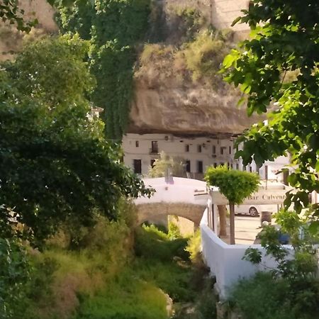 Casa Cueva Un Rincon En La Roca Villa Setenil De Las Bodegas Exterior photo