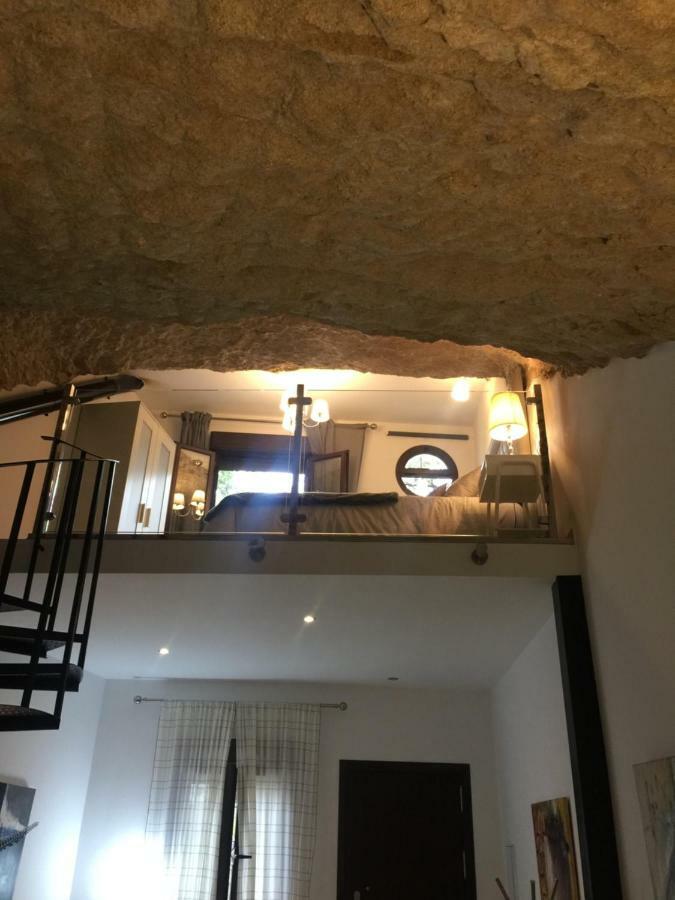 Casa Cueva Un Rincon En La Roca Villa Setenil De Las Bodegas Exterior photo