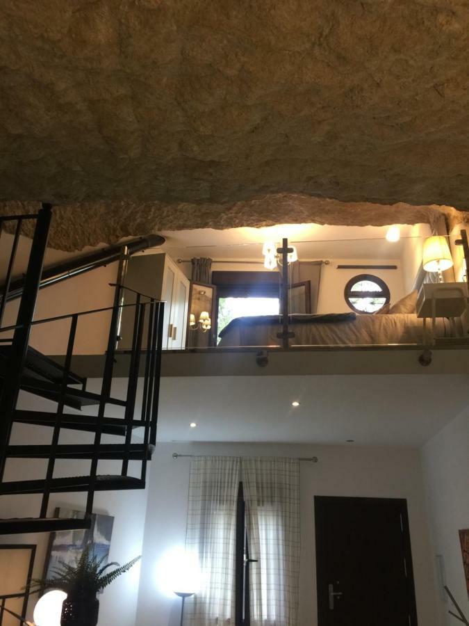 Casa Cueva Un Rincon En La Roca Villa Setenil De Las Bodegas Exterior photo