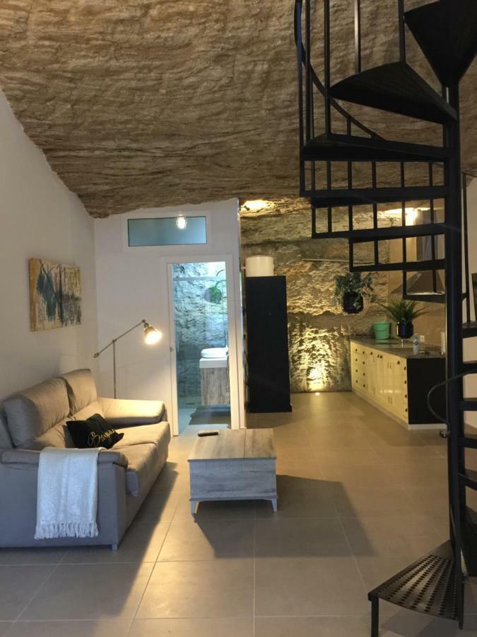 Casa Cueva Un Rincon En La Roca Villa Setenil De Las Bodegas Exterior photo